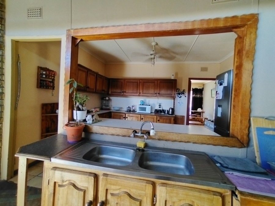 4 Bedroom Property for Sale in Christiana North West